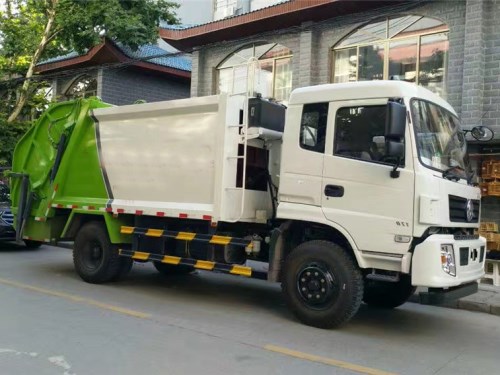 东风专底(10方)CLW5160ZYST5压缩式垃圾车